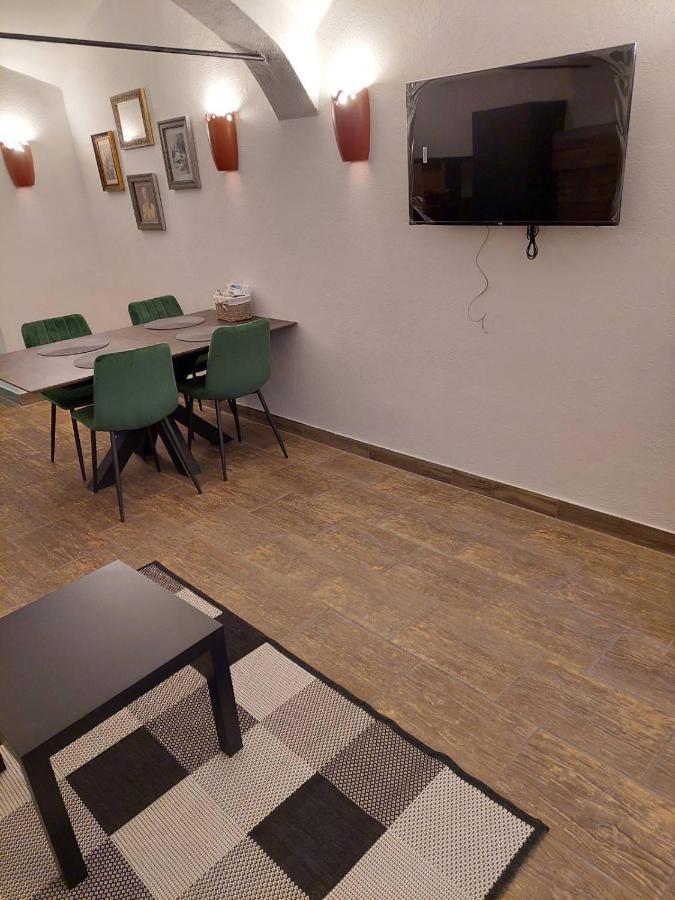 Aroma Apartments Ljubljana Luaran gambar